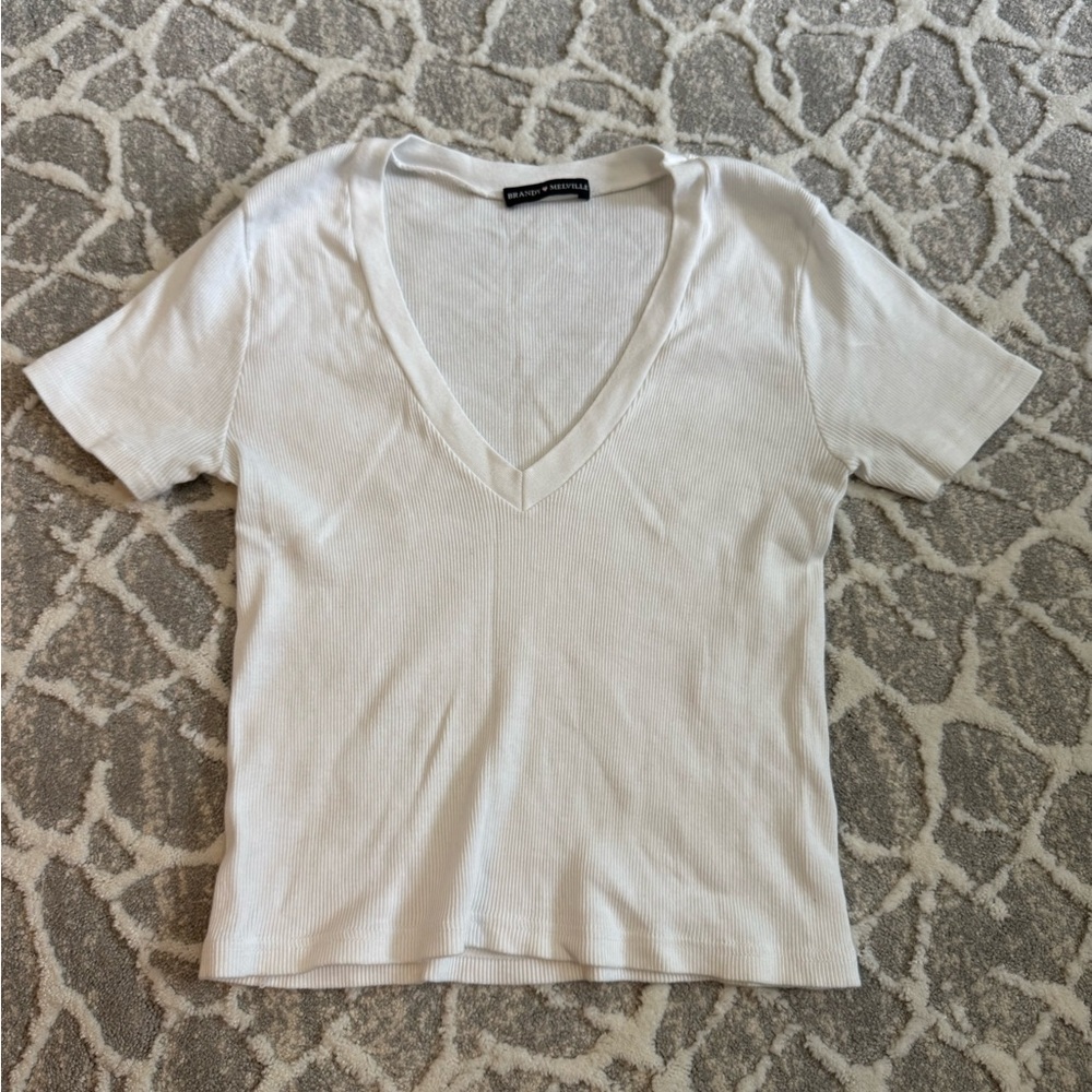 Brandy Melville Ribbed White V-neck Tshirt